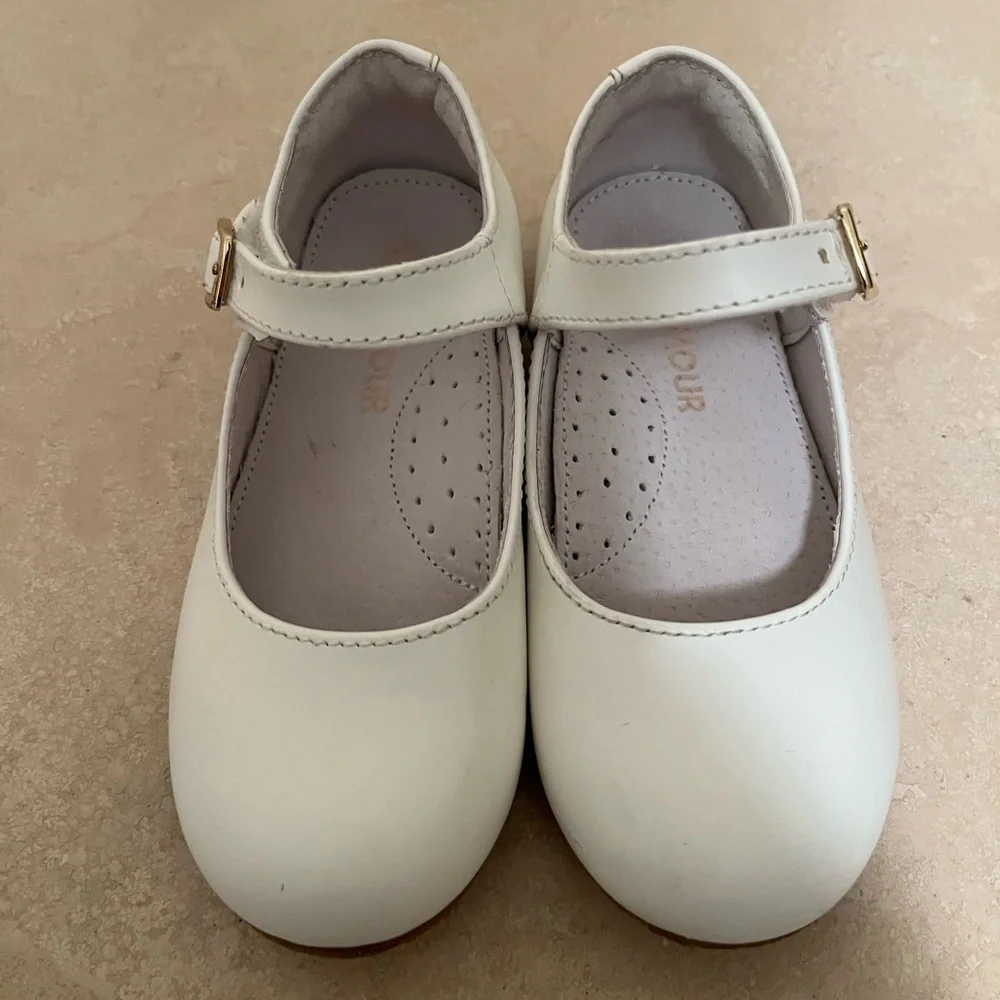 L’Amour White Leather Mary Jane’s - Picture 2 of 7